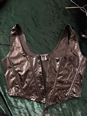 Fashion Nova Black Shiny Vinyl Corset Crop Top